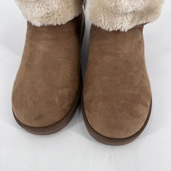 LNWOT Guess Women's Adlen Faux Fur Round Toe Ankle Boots Brown Tan Size 7 - Picture 10 of 11